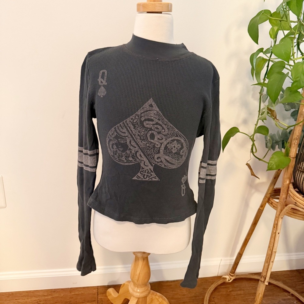 DAYDREAMER Free People Long Sleeve Thermal Crop‎ Top Queen of Spades Size Medium